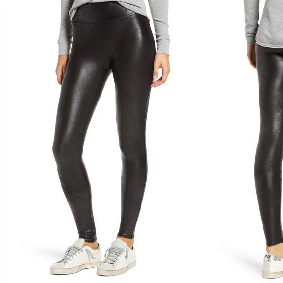 Spans Faux Leather Leggings - Picture 1 of 3